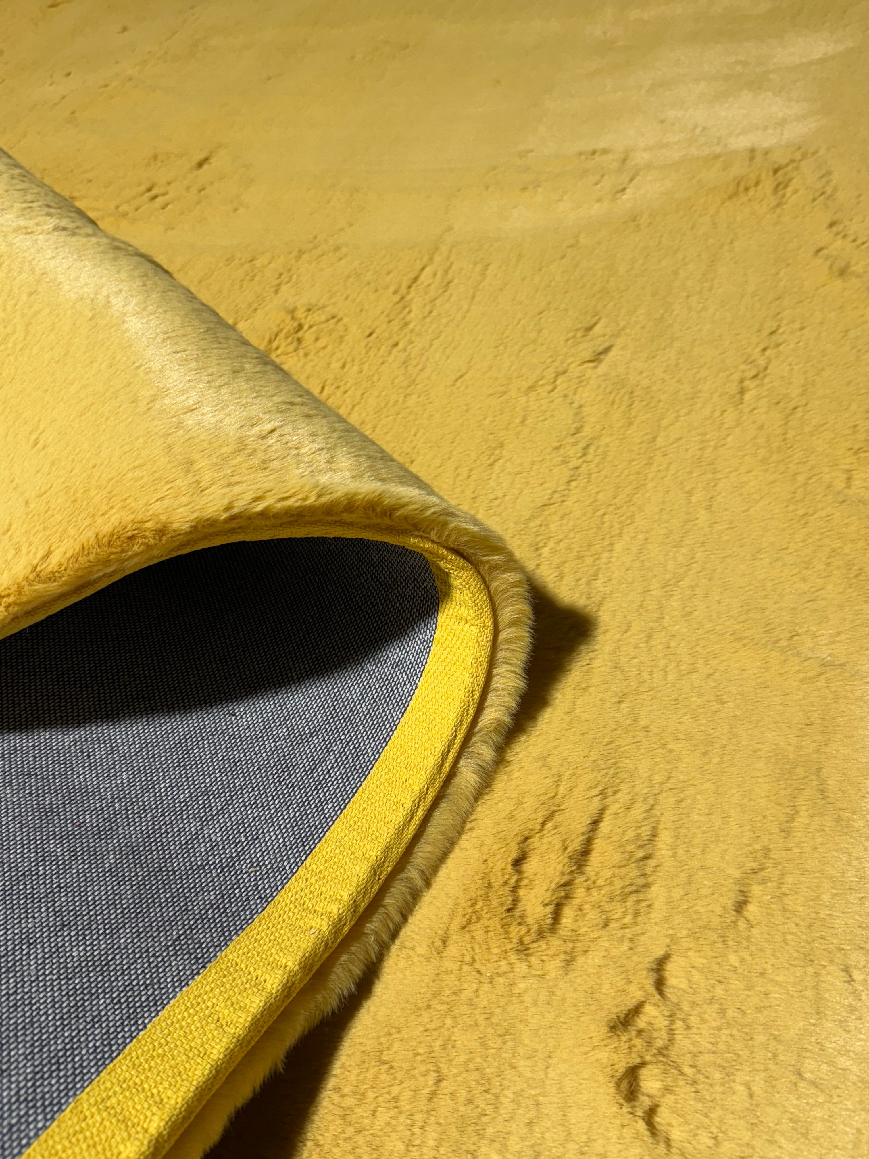 COVOR RABBIT,PUFOS MUSTAR ,Living, Dormitor, Modern